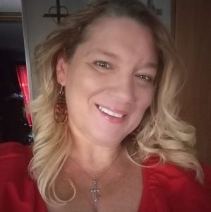 Meet your Posher, Cass